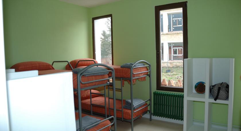 El Refugio Del Dragon Hostel Arcones Δωμάτιο φωτογραφία